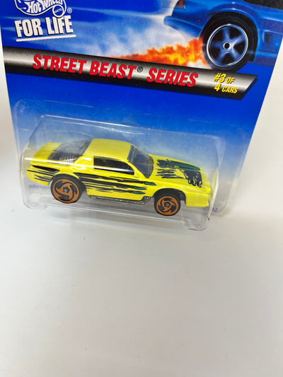 Blown Camaro #559 * Yellow * Hot Wheels Blue Card