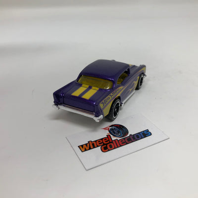 1957 Chevy * Hot Wheels 1:64 scale Loose Diecast