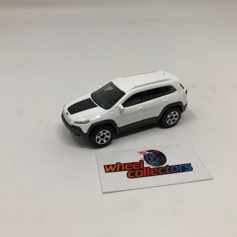 2014 Jeep Cherokee Trailhawk * Matchbox 1:64 scale Loose Diecast