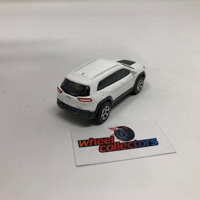 2014 Jeep Cherokee Trailhawk * Matchbox 1:64 scale Loose Diecast