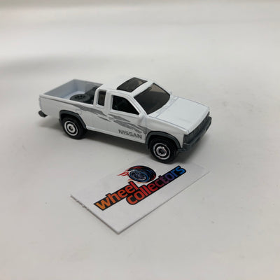 1995 Nissan Hardbody D21 * Matchbox 1:64 scale Loose Diecast