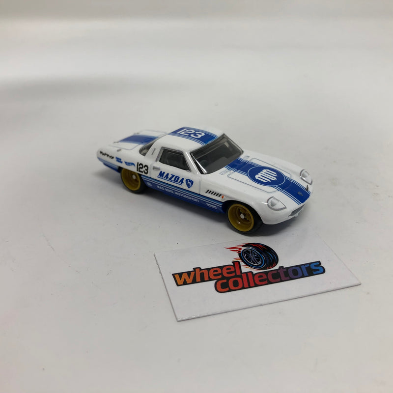 1968 Mazda Cosmo Sport * Hot Wheels 1:64 scale Loose Diecast