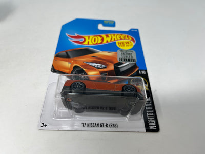 '17 Nissan GT-R R35 #364 * Orange * 2017 Hot Wheels w/ Factory Holo