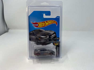 '17 Nissan GT-R R35 #364 * Grey * 2017 Hot Wheels