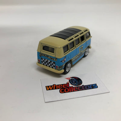 Volkswagen Deluxe Station Wagon * Hot Wheels 1:64 scale Loose Diecast