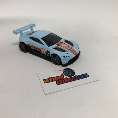 Aston Martin Vantage GTE * Hot Wheels 1:64 scale Loose Diecast