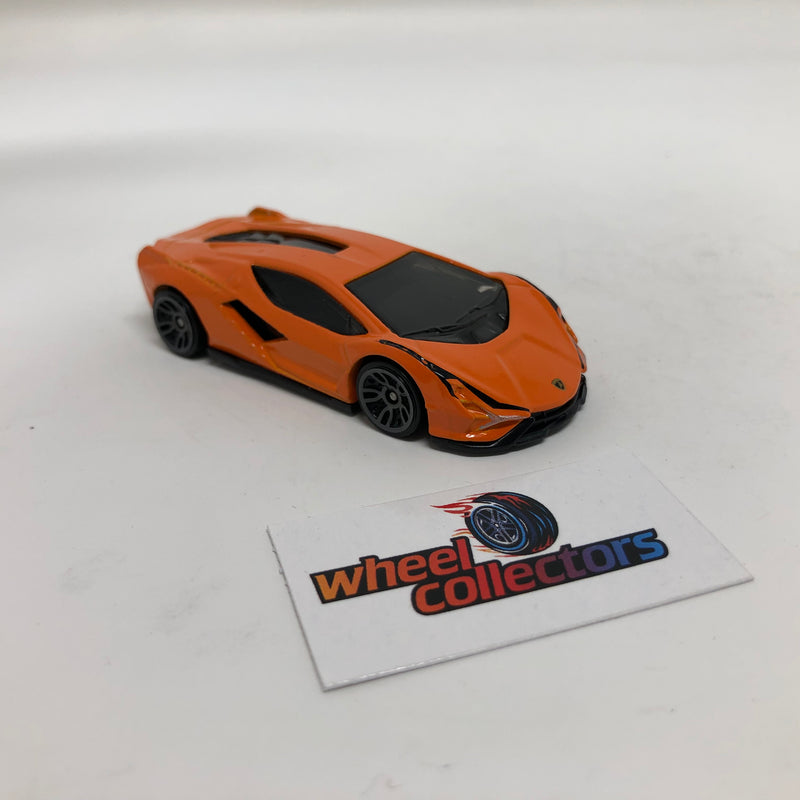 Mattel hotwheels Lamborghini Sian - Lamborghini Sian . shop for