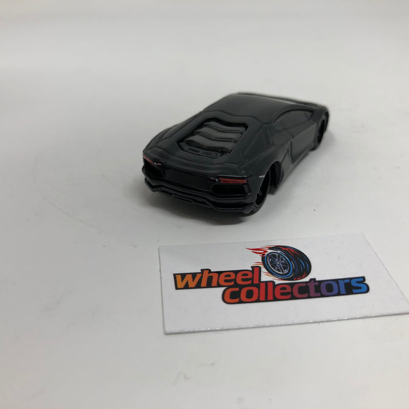 Lamborghini Aventador Coupe * Hot Wheels 1:64 scale Loose Diecast