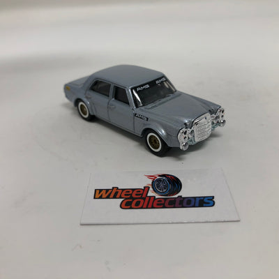 Mercedes-Benz 300 SEL 6.8 AMG * Hot Wheels 1:64 scale Loose Diecast