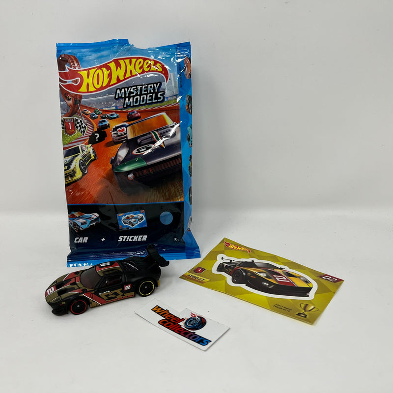 Ford GT Series 1 Gold Chase Car * Hot Wheels Mystery Models