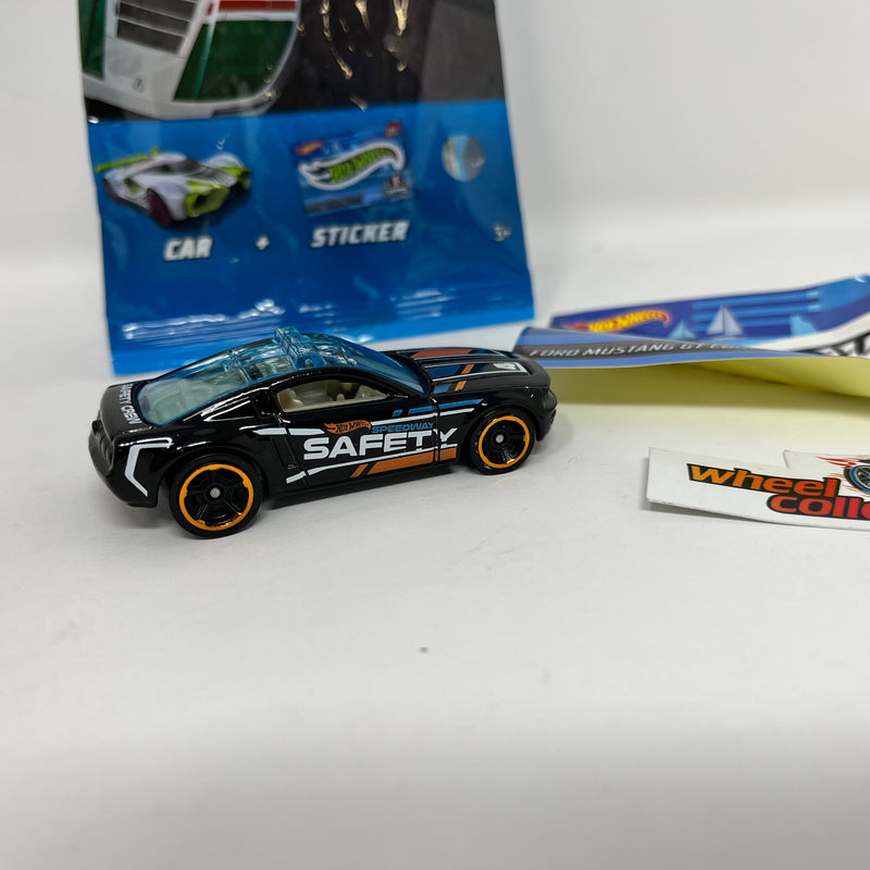 Ford Mustang GT Concept * Hot Wheels Mystery Models