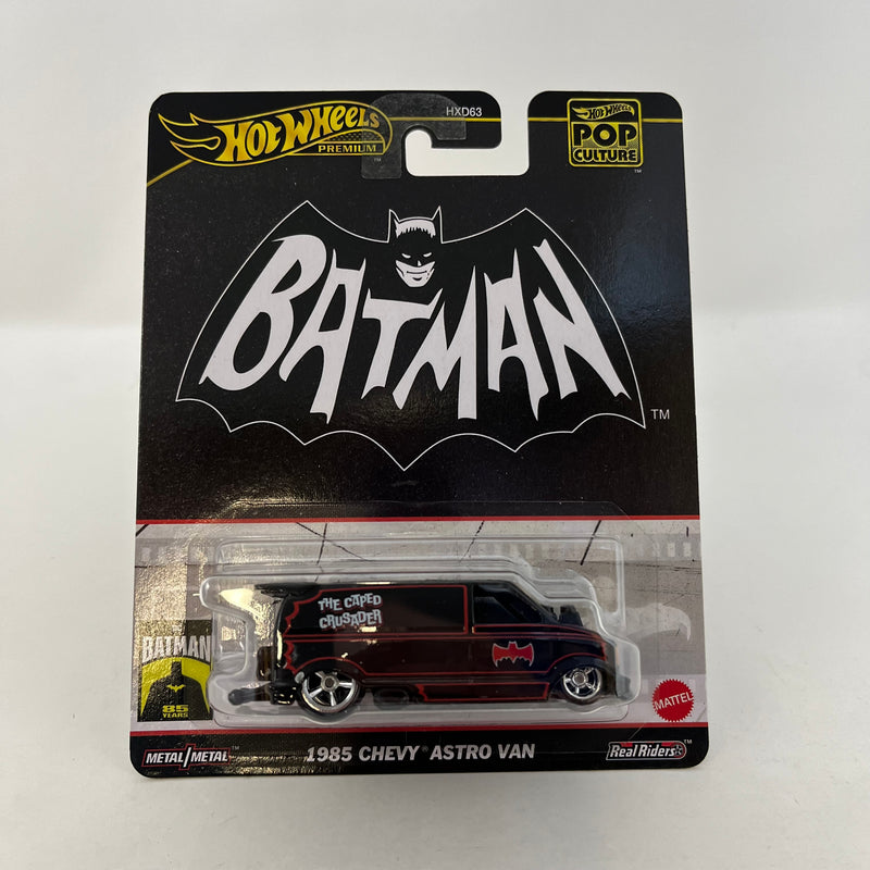 1985 Chevy Astro Van Batman * 2024 Hot Wheels Pop Culture