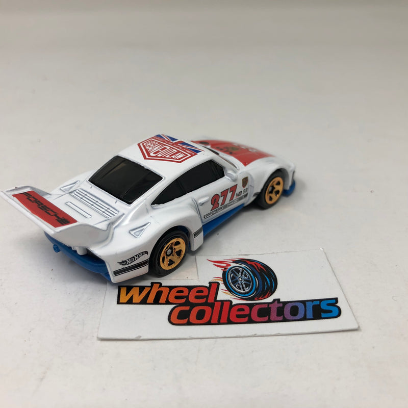 Porsche 935 * White * Hot Wheels Loose 1:64 Scale