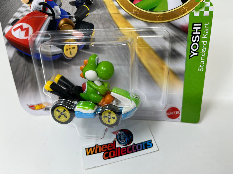 Yoshi Standard Kart * 2022 Hot Wheels MARIO KART Nintendo Case W Release