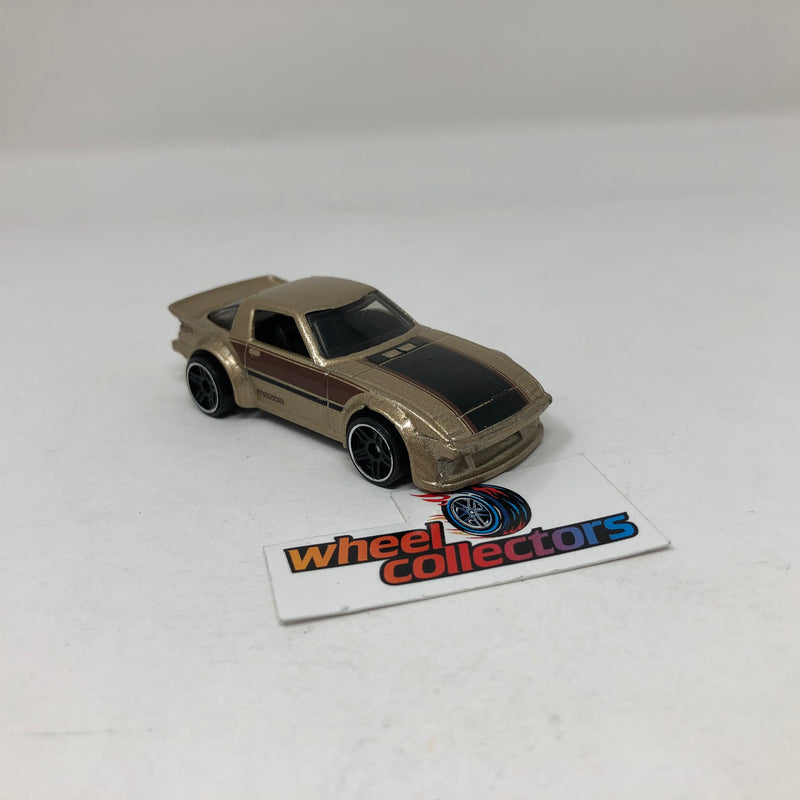 Mazda RX-7 * Gold * Hot Wheels Loose 1:64 Scale Model