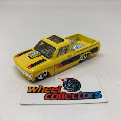 Custom '72 Chevy Luv * Yellow * Hot Wheels Loose 1:64 Scale