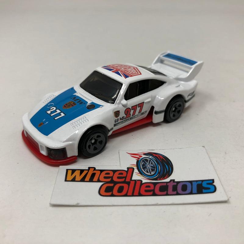 Porsche 935 * White * Hot Wheels Loose 1:64 Scale