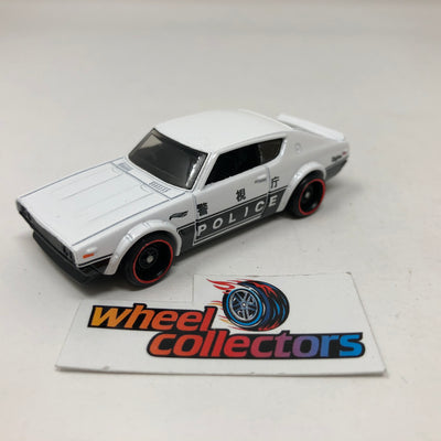 Nissan Skyline 2000 GT-R Police * White * Hot Wheels Loose 1:64 Scale