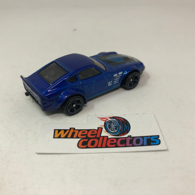 Nissan Fairlady Z * Blue * Hot Wheels Loose 1:64 Scale
