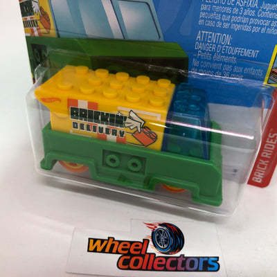 Brickin Delivery #58 * Green/Yellow * 2023 Hot Wheels Case D Short Card