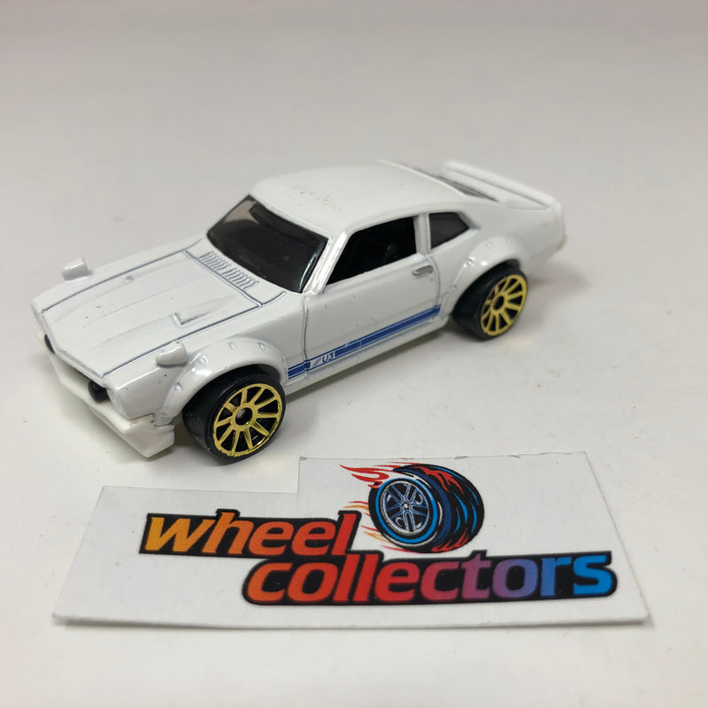 Custom Ford Maverick * White * Hot Wheels Loose 1:64 Scale