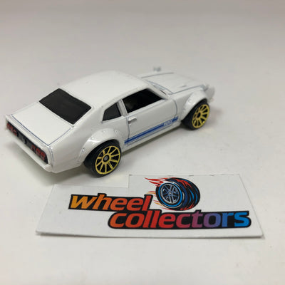 Custom Ford Maverick * White * Hot Wheels Loose 1:64 Scale
