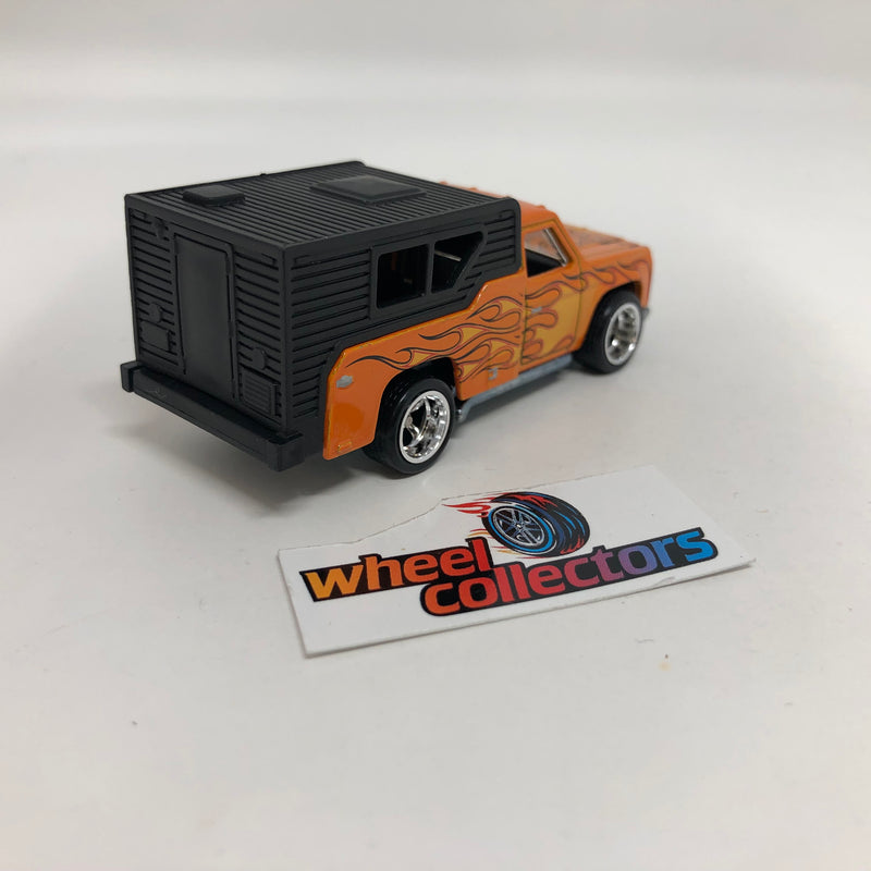 Backwoods Bomb * Hot Wheels Heritage Real Riders Series