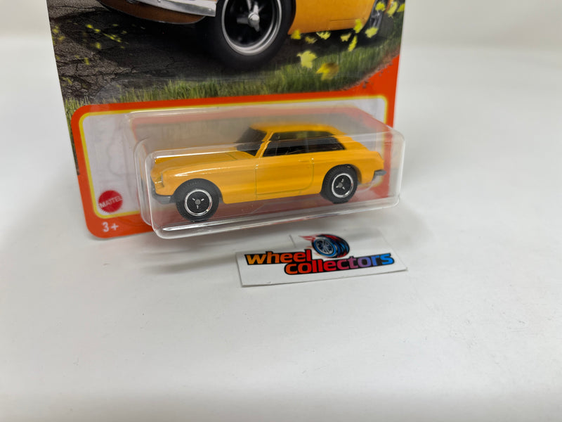 1971 MGB GT Coupe * Yellow * Matchbox Basic Series