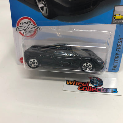 McLaren F1 #107 * Black * 2022 Hot Wheels