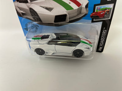 Lamborghini Reventon Roadster #18 * WHITE * 2019 Hot Wheels Short Card