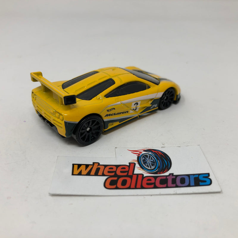McLaren F1 GTR * Yellow * Hot Wheels 1:64 scale Diecast Loose