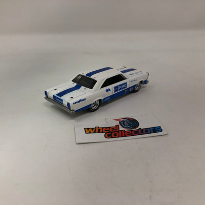 '65 Ford Galaxie * White * Hot Wheels 1:64 scale Diecast Loose