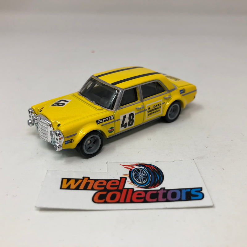 Mercedes-Benz 300 SEL 6.8 * Yellow * Hot Wheels Loose 1:64 Scale Model