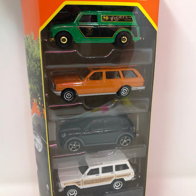 MBX Wagons II w/ Wagoneer * 2023 Matchbox 5-Pack Case M