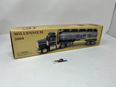 Millennium 2000 Hauler 1:32 Scale by Taylor Made Trucks