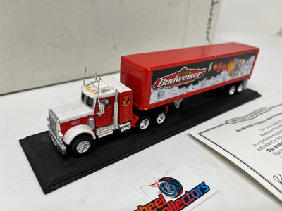 Budweiser Peterbuilt I-80 Tractor Trailer Semi Truck Freightliner 1:80 Scale