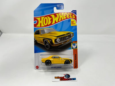 '69 Copo Camaro #193 * Yellow * 2022 Hot Wheels USA Card
