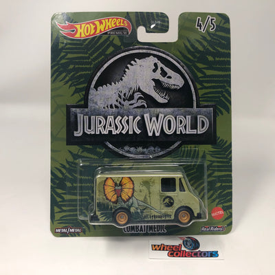 Combat Medic * 2022 Hot Wheels Pop Culture Jurassic World Case Q