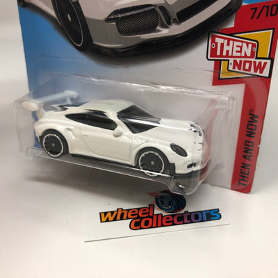 Porsche 911 GT3 RS #47 * WHITE * 2018 Hot Wheels