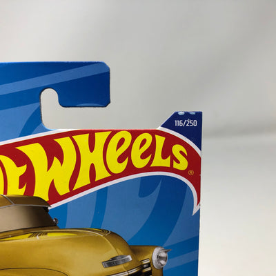 La Troca #116 * Gold * 2022 Hot Wheels