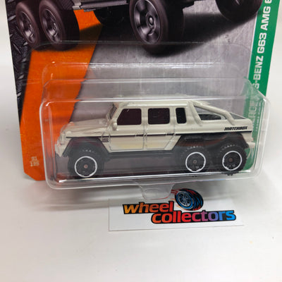 Mercedes-Benz G63 AMG 6x6 #91 * Beige * Matchbox Basic Series