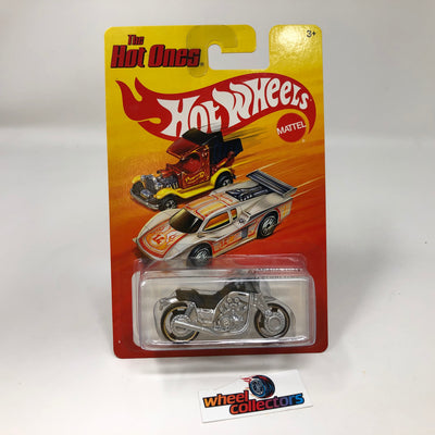 Yamaha VMax * Hot Wheels The Hot Ones