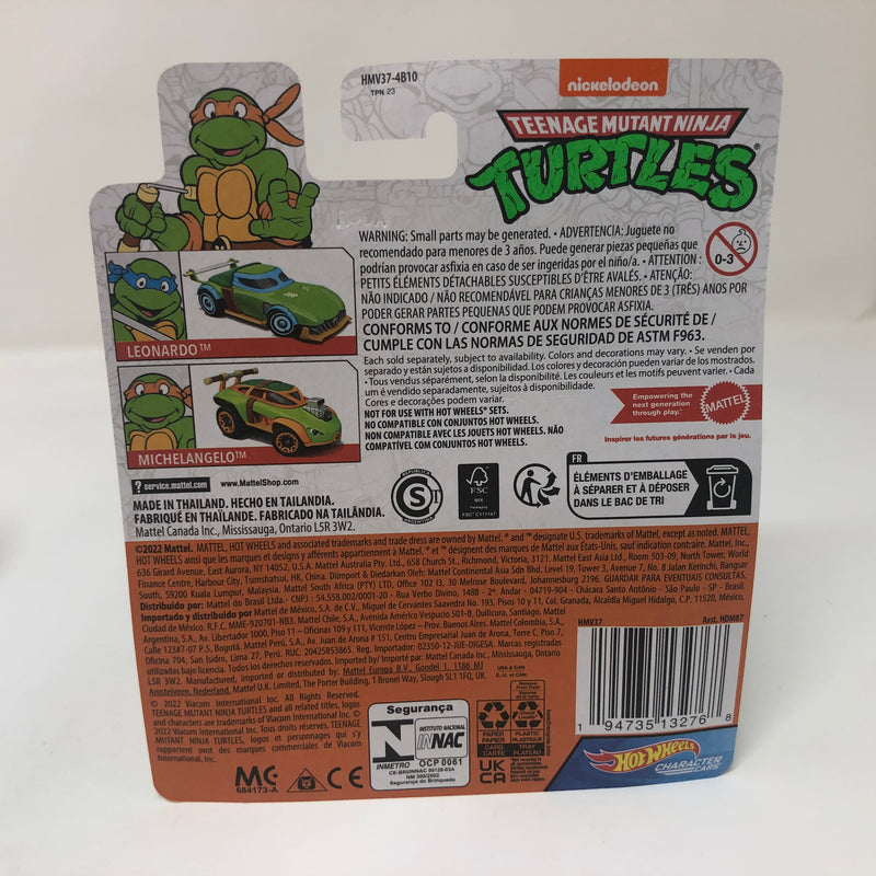 Michelangelo Teenage Turtles * 2022 Hot Wheels Character Cars Case D nickelodeon