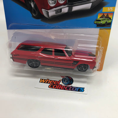 '70 Chevelle SS Wagon #111 * Red * 2022 Hot Wheels Case L