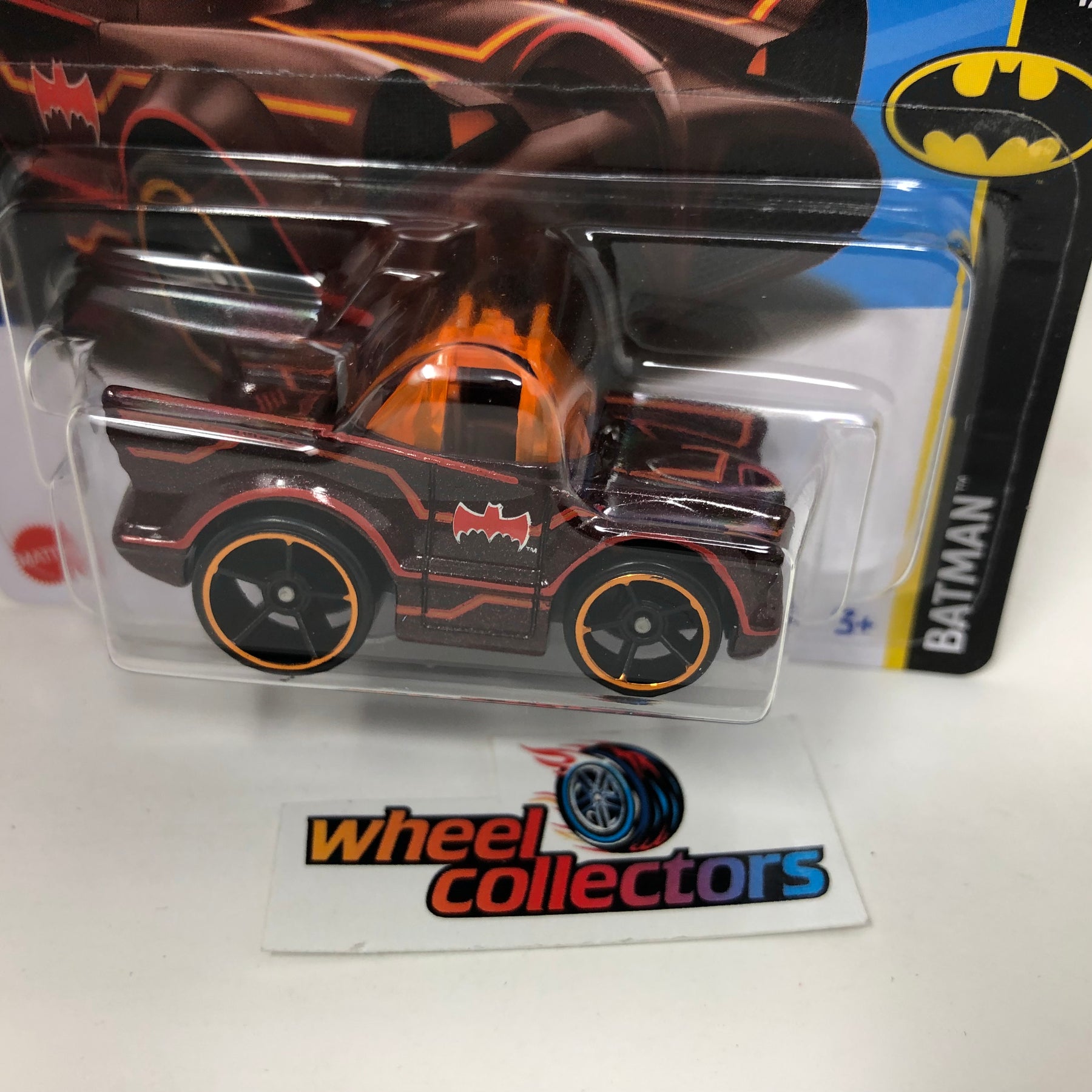Hot Wheels Classic TV Series Batmobile (Dark Red) 2023 Batman 