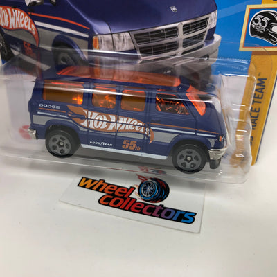 Dodge Van #66 * Purple * 2023 Hot Wheels Case A Release Short Card
