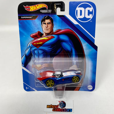 Superman * 2022 Hot Wheels Character Cars DC Comics